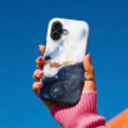 Abstract - Acryl - Blauw - Goud - Elegant Toughcase MagSafe Apple iPhone 17 klein -Sfeer1V