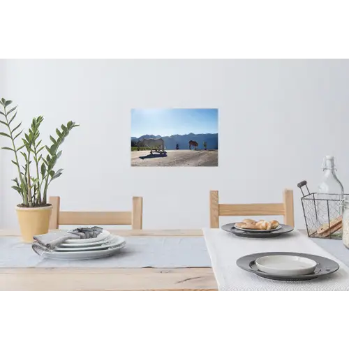 Schotse hooglander - Licht - Berg - Natuur Muursticker klein -eettafel