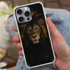Leeuw - Goud - Druppels Hoesje iPhone 16 Pro Max met koord klein -sfeer3
