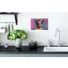Vrolijk portret - Vrouw - Bloemenkroon Muursticker klein -keuken
