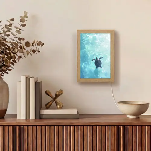 Schildpad - Zee - Blauw - Schittering Light Box met kabel (Tafellamp) klein -sfeer2
