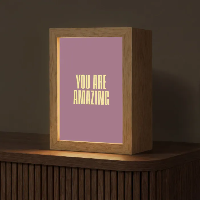 Tekst - Paars - Amazing Light Box met kabel (Tafellamp) klein -z3d_website