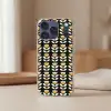 Retro - Bloem - Zwart - Okergeel Telefoonhoesje iPhone 17 Pro klein 878 -sfeer2