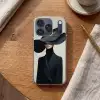 Zwart - Vrouw - Hoed Telefoonhoesje iPhone 17 Pro klein -sfeer1