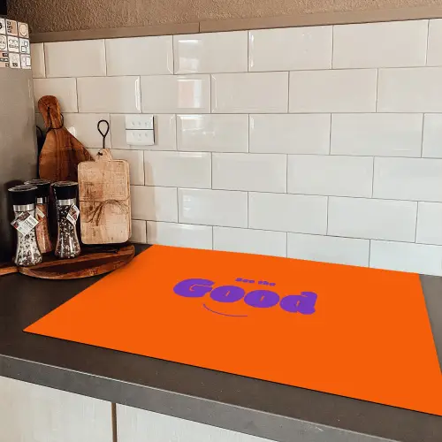 See the good - Paars - Oranje - Smiley Inductie beschermer vinyl 3mm klein -sfeer3