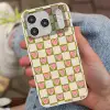 Olijfgroen - Hartjes - Patroon - Retro Telefoonhoesje iPhone 17 Pro klein 878 -sfeer2