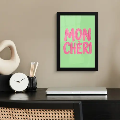 Mon cheri - Groen - Roze fotolijst zwart zonder passe partout klein -sfeer1