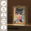 Kauwgom - Vrouw - Penseelstreken - Modern Light Box met kabel (Tafellamp) klein -USP_NL
