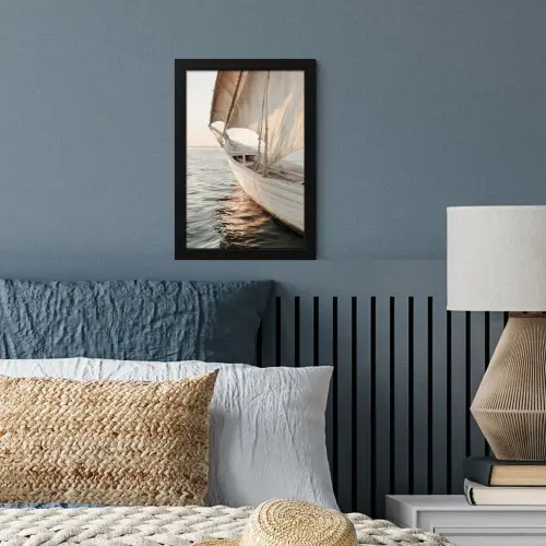 Zeilboot - Zee - Beige - Zon fotolijst zwart zonder passe partout klein -sfeer3
