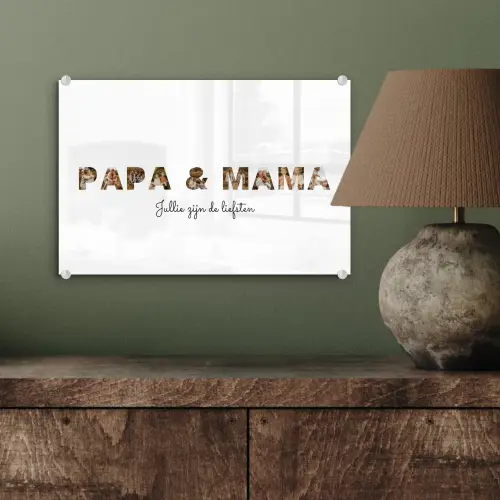 Papa & Mama - Lettercollage plexiglas 5mm klein -sfeer3