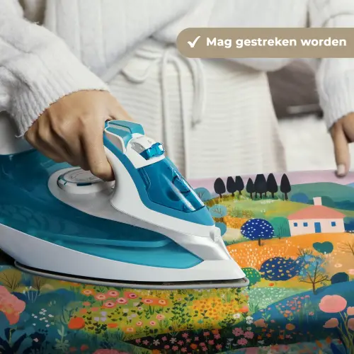 Heuvellandschap - Fantasierijk - Kleurcontrasten Wandkleed katoen klein -sfeer9