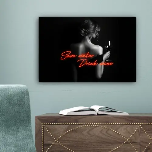 Wijn - Vrouw - Neon - Quote canvas 2cm klein -sfeer4