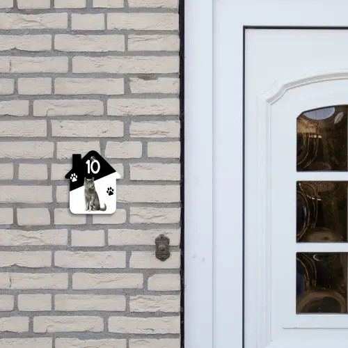 Zwart wit - Huisdier - Grijze kat Naambord Huisje klein -sfeer1