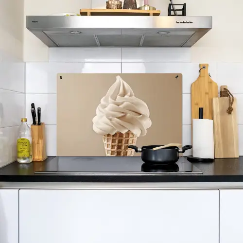 IJs - Softijs - Romig - Hoorntje - Beige Inductie beschemer met haakjes klein -sfeer2