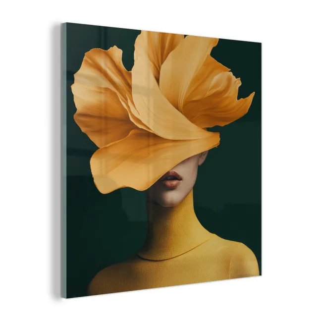 Vrouw - Hoed - Geel plexiglas 5mm klein -z3d