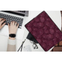 Bloemen - Patroon - Bordeauxrood laptophoes neopreen klein 279 -bureau