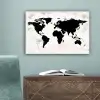 Wereldkaart - Zwart - Hout canvas 2cm klein -sfeer4