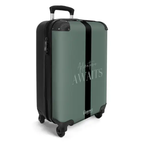 Groene achtergrond met tekst Adventure Awaits NBS - Handbagage koffer - Volwassenen Unisex middel -productfoto_3d