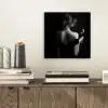 Vrouw - Wijn - Jurk aluminium wit klein -sfeer1