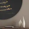 Magisch - Kerstboom - Lichtspiralen - Zwart Akoestische PET Vilt - Rond klein -sfeer5_closeup
