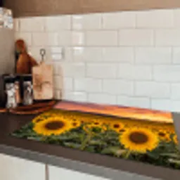 Zonnebloemen - Heuvellandschap - Geel Inductie beschermer vinyl 3mm klein -sfeer3