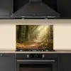 Zonlicht - Bospad - Bomen keuken achterwand spatscherm klein -sfeer1