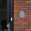 Effen blauwgrijs - Klassiek Naambord Huisje klein -sfeer2