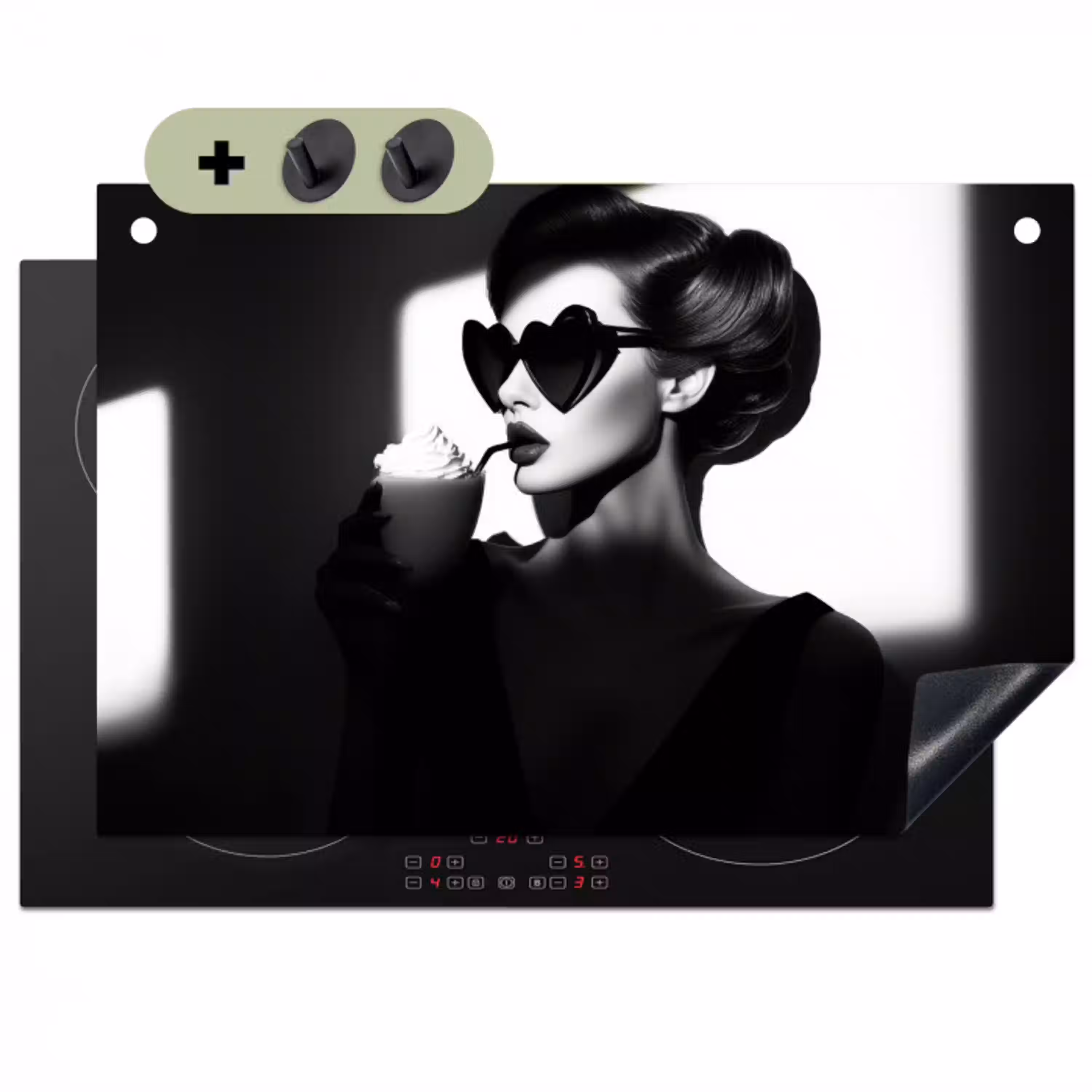 Vrouw - Zwart - Hart Inductie beschemer met haakjes klein -3d
