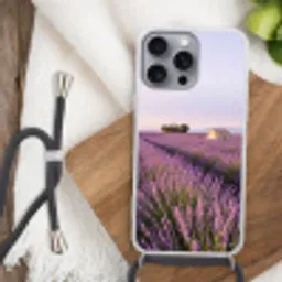 Lavendel - Landschap - Sereen - Paars Hoesje iPhone 16 Pro Max met koord klein -sfeer4