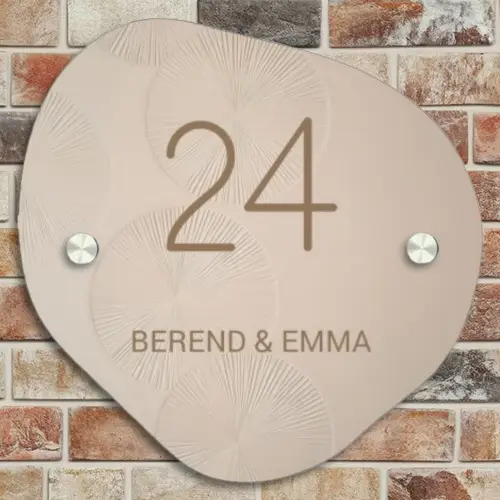 Beige reliëf lijnen - Klassiek Naambord Organisch middel -sfeer10