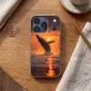 Walvis - Zon - Zee Telefoonhoesje iPhone 17 Pro klein -sfeer1