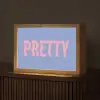 Pretty - Roze - Blauw - Golvend Light Box met kabel (Tafellamp) klein -z3d_website