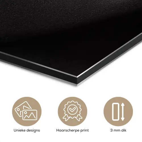 Vrouw - Make-up - Koper - Zwart aluminium wit klein -closeup_NL