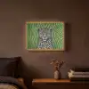 Panter - Zebrapatroon - Groen Light Box met batterij (Wandlamp) middel -sfeer4