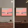 Zeilboot - Roze zee - Zonsondergang - Bergen Light Box met batterij (Wandlamp) middel -sfeer3
