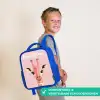 Giraffe - Wimpers - Minimalistisch - Roze Kinderrugzak - Blauw middel -sfeer3_NL