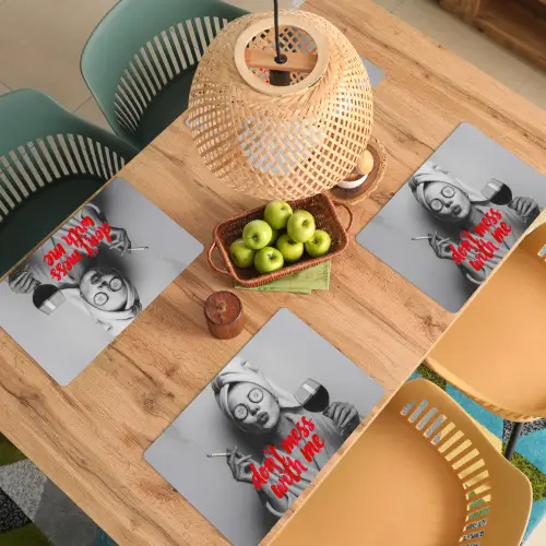 Don't mess with me - Wijn - Vrouw - Sigaret Placemat vinyl groot -zzsfeer5_Kitchenyeah-website