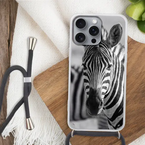 Zebra's - Zwart - Wit Hoesje iPhone 16 Pro Max met koord klein -sfeer4
