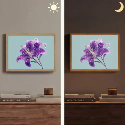 Lelie - Bloem - Paars - Stippen Light Box met batterij (Wandlamp) middel -sfeer3