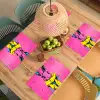 Konijn - Felroze - Sjaal - Abstract Placemat vinyl groot -zzsfeer5_Kitchenyeah-website