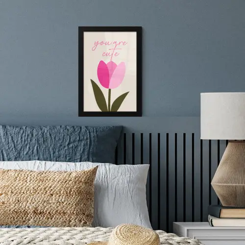 Tulp - Roze - Valentijn - Bloem fotolijst zwart zonder passe partout klein -sfeer3