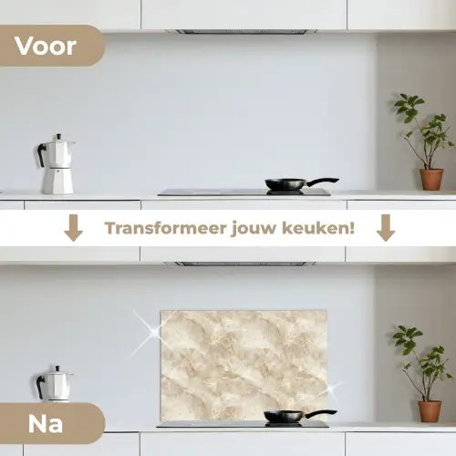 Lichtbeige - Onyx - Subtiel keuken achterwand spatscherm klein 900 -voor_na_NL