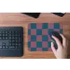 Schaakbord print - Blauw - Rood - Blokjes muismat rubber klein -toetsenbord