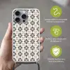 Bladvorm - Klassiek - Kleurrijk Hoesje iPhone 16 Pro Max met koord klein 804 -sfeer2_NL