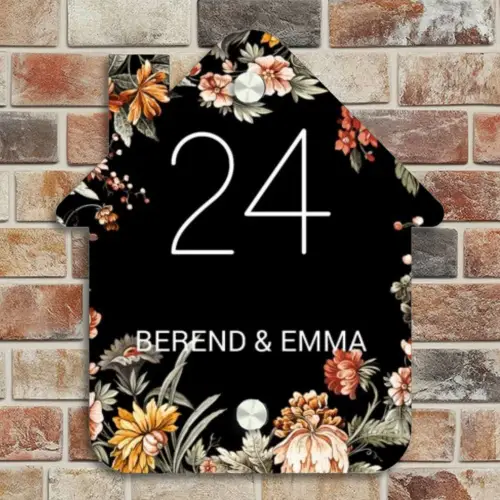 Bloemen - Zwart - Klassiek Naambord Huisje klein -sfeer6