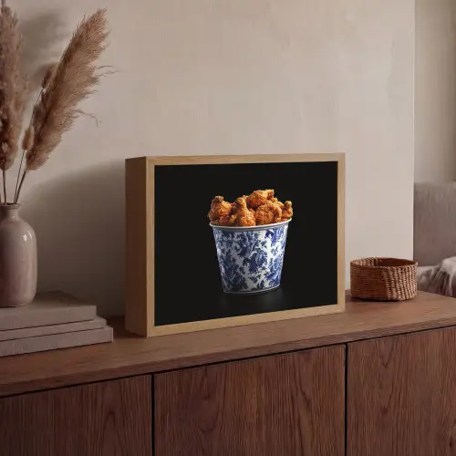 Kip - Bucket - Delfts blauw - Lekker Light Box met batterij (Wandlamp) middel -sfeer2