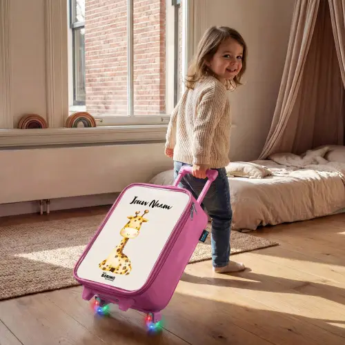 Gigi Giraffe Kinderkoffer - Roze klein -sfeer1
