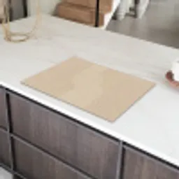 Parallelle lijnen - Lichte textuur - Beige Inductie beschermer vinyl 3mm klein -sfeer8