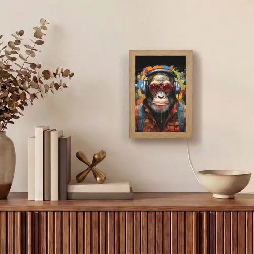 Chimpansee - Aap - dieren - Graffiti - Bril - Koptelefoon - Kleuren Light Box met kabel (Tafellamp) klein -sfeer2
