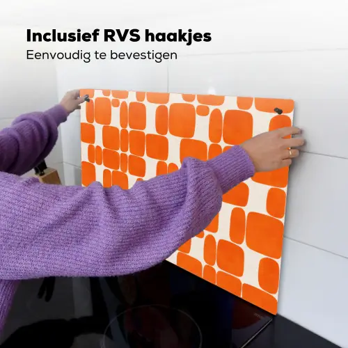 Patroon - Retro - Oranje Inductie beschemer met haakjes klein 777 -ky-ophangen-nl